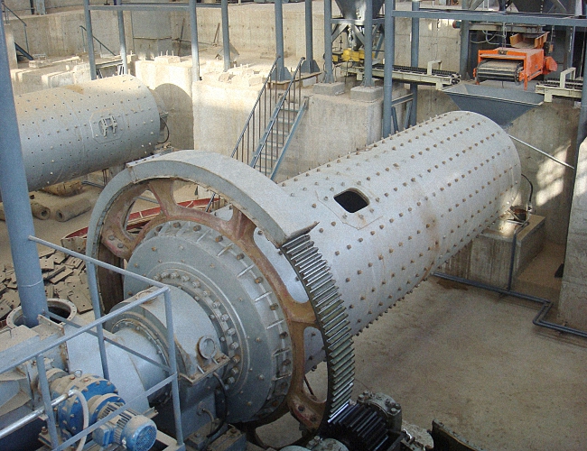 Mineral processing plant ball grinding mill equipment